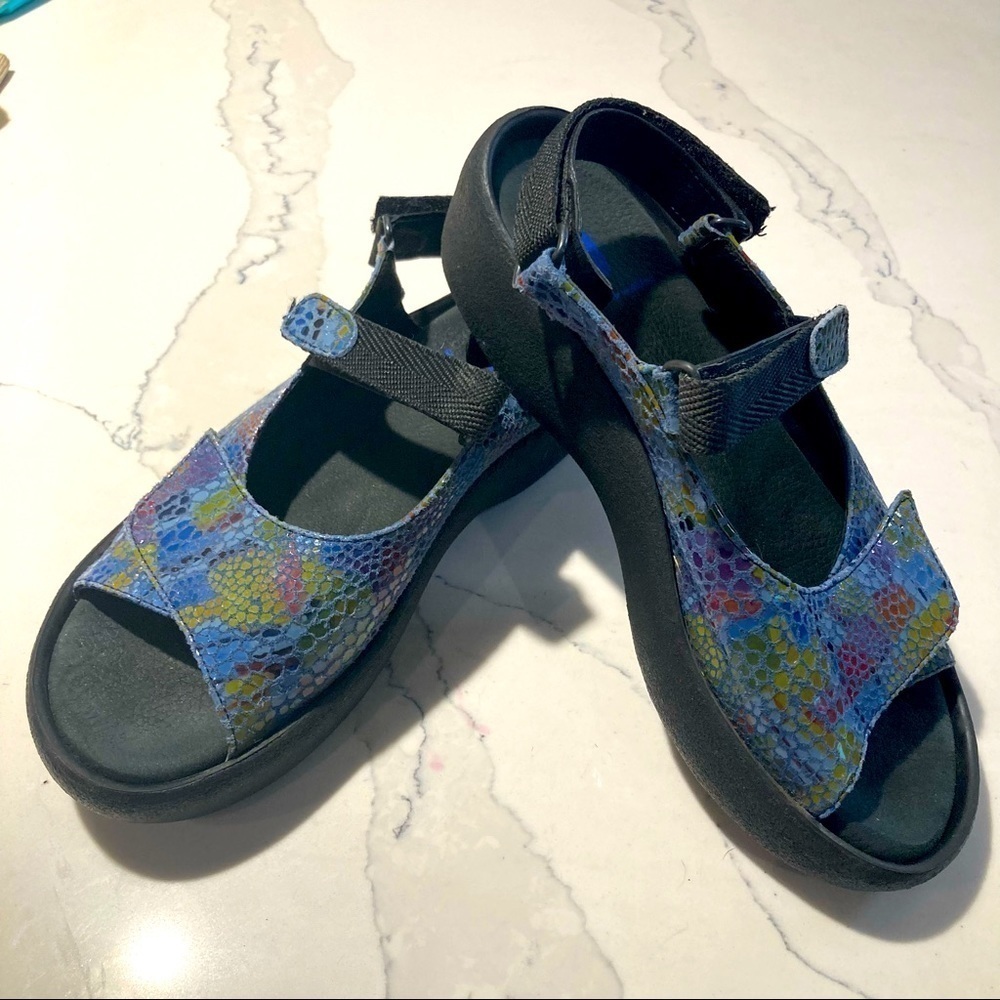 WOLKY Sz 41 Pichu Snake Print Jeans  Colour Adjustable Straps Comfort Shoes